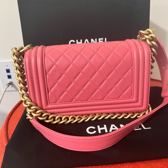 Authentic Chanel small boy bag Pink - Picture 4 of 11